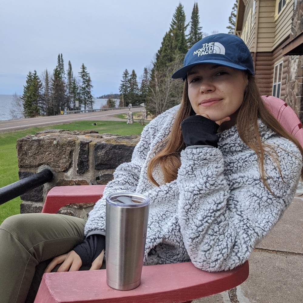 Meet your Posher, Anastasia